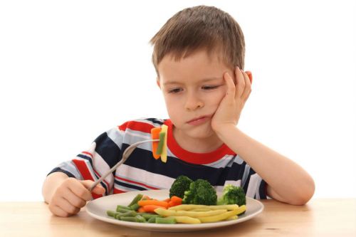 Ребенок не хочет есть овощи